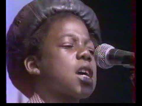 Splashin' The Palace '84 Live   Musical Youth - Pass the dutchie