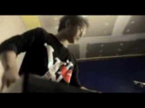 Matahari Band - Mencoba Untuk Setia ( Official Video )