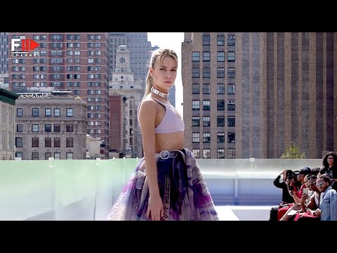KATE BARTON Flying Solo Spring 2022 New York - Fashion Channel
