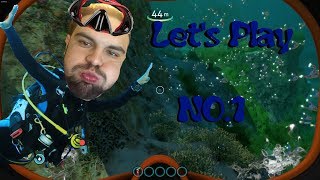 Stranded on a strange water planet- Subnautica Let&#39;s Play Part 1