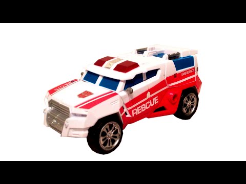 Stop Motion Review 080b - First Aid - Combiner Wars Defensor Part 2
