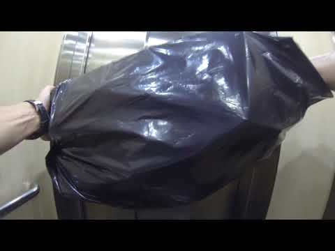 Kääsain roskiksilla