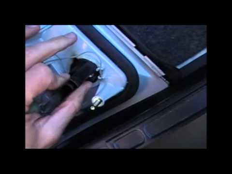Rear Tail-Light Assembly Replacement 1991 525i BMW