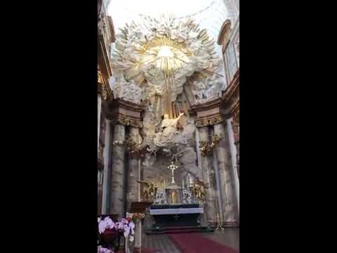 Eric Clark's Travel Videos - Vienna Austria - Saint Charles Church - Stunning!!!