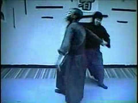 Muslim Womens Self Defense Against Bigot Anti-Islamist