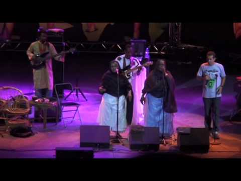 Jazz A Vienne - Mahmood Jrere From DAM  with Tony allen and doueh