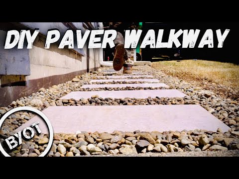 PORCELAIN PAVER WALKWAY