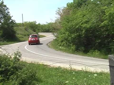 FIAT 500 vs Lancia Ypsilon