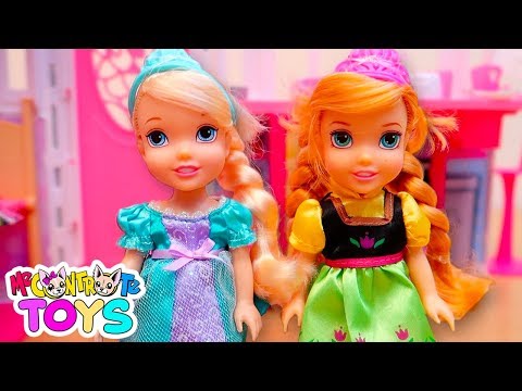 LE SORELLE DI SOFÌ! - Elsa e Anna tornano da scuola - Me contro Te Toys