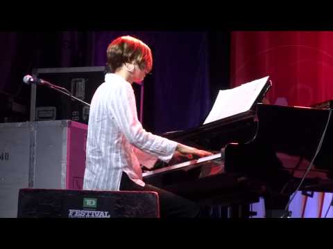 Becky Noble The﻿ Leavers Live Montreal 2013 HD 1080P