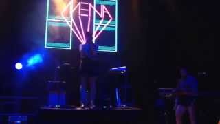 Javiera Mena - Esa fuerza en vivo Le Parc @mendoza Arg