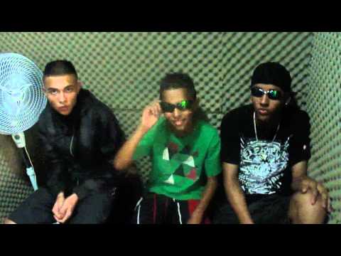 MC KITO E MC MATHEUZINHO DA VR - MEDLEY STUDIO DJ BALA