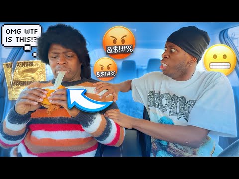 PUTTING A RUBB3R IN MY BOYFRIENDS FOOD!!!