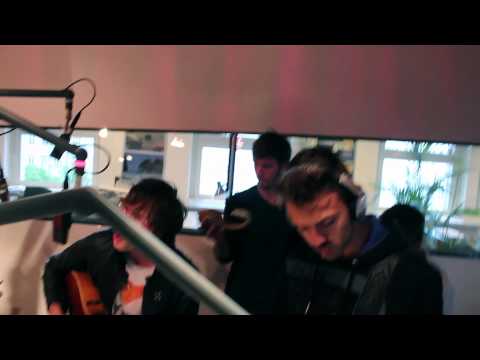 Stereoface - Distress live @FM4 Morningshow