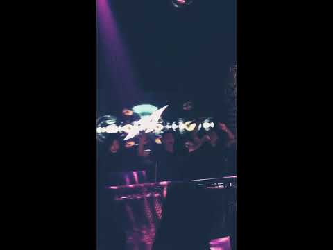 Quán bar the bunker 46 mã mây