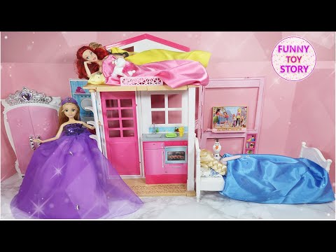 Barbie Little Mermaid Ariel Rapunzel Bunk Bed House Kitchen Breakfast Morning Routine