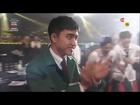 [160115 Seoul Music Awards] BTS and EXO interaction
