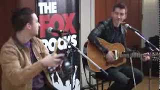 Arctic Monkeys - Reckless Serenade (Fox Uninvited Guest)