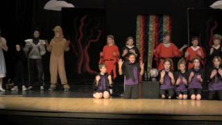 preview picture of video 'Amery Wisconsin Kids perform Wizard of Oz Pt 10'