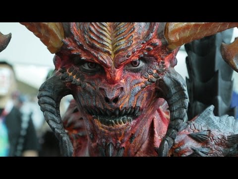 This Diablo Cosplay Will Give You Nightmares - IGN Access