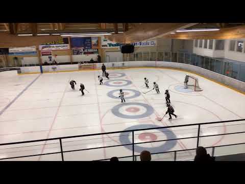 JYP F2-11 Pelitällit 8.12.2019 Klo. 10.45  JYP 4