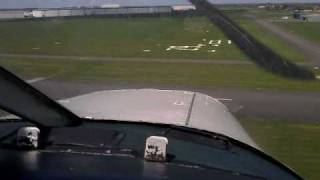 preview picture of video 'Landing at Sherburn in Elmet runway 01 on 21042010'