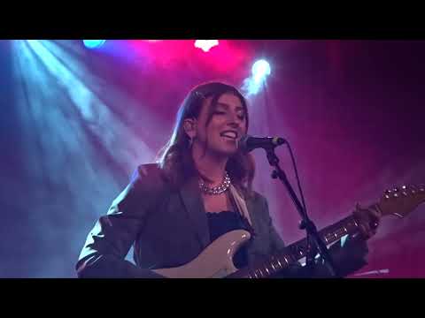 Lindsey Lomis-Chance @ Concorde 2, Brighton, 12th May 2022