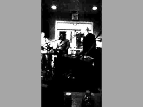 Love Me Baby by Lenny Green & Manny Lee(The Contracktors)LIVE@Zachary's by the Lake5-26-12