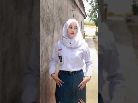 modelnya Cantik Sekali Epribadeh