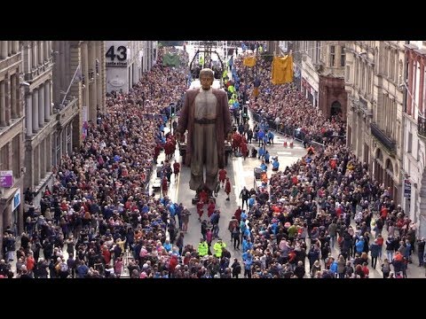 The Giant does a mission impossible jump on Castle Street | The Guide Liverpool
