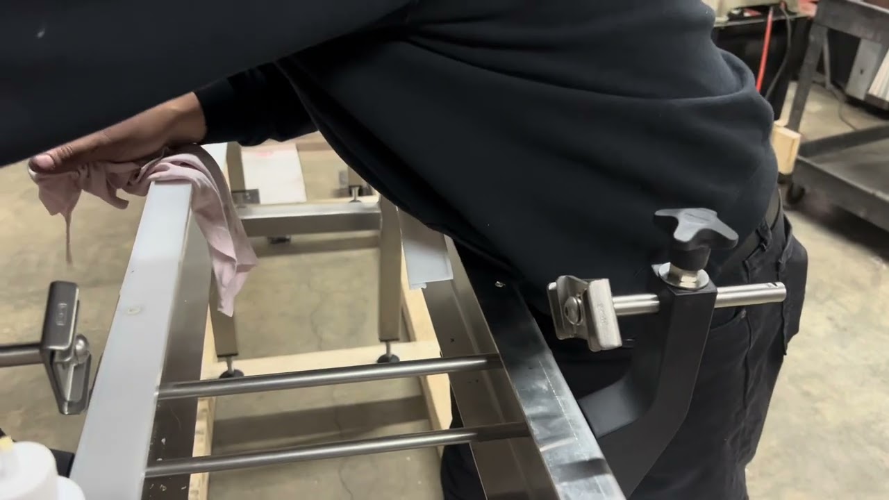 Installing table top J trim wear strips