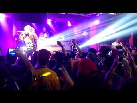 Ari en chile 2018 quieres movida & rapkonciencia