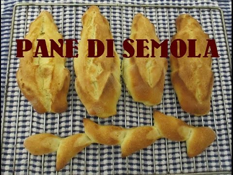 Unguenti a dermatite atopic a bambini su una faccia Prurito della pelle di cura di eczema