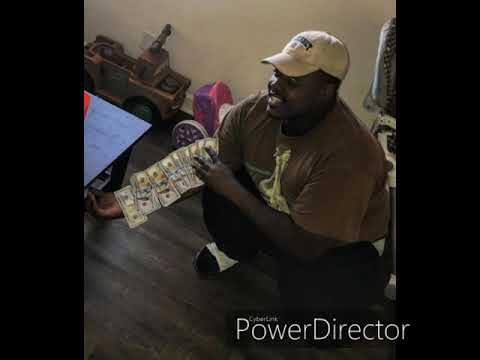 RobbToolie ft Oso Smiley - On The Run Flow (Produced by CookUpSkiiny)