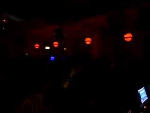 internullo play his song sentimente @ oscar bleack sea