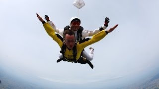 preview picture of video 'Skok tandemowy Kruszyn Skydive'