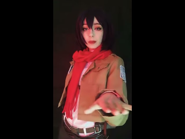 Vídeo relacionado con Black Sugar Bufanda caliente Mikasa Ackerman Disfraz Shingeki No Kyojin Anime Manga Disfraces Cosplay Rojo, Poliéster rojo, Talla única