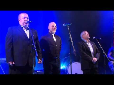 O'helga natt /O holy night with The E. C. Dahls Brewery tenors