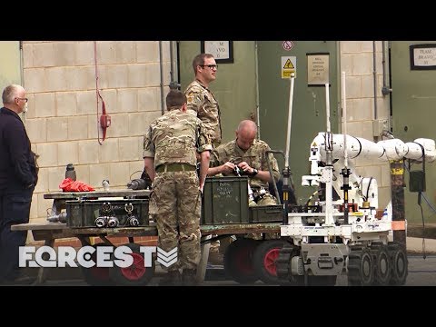 Bomb disposal technician video 1