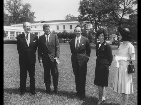 April 29, 1962 - President John F. Kennedy and PM Harold Macmillan posing with Lord and Lady Harlech