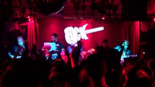 &quot;ENCADENADO&quot;  SôBER FAN DAY