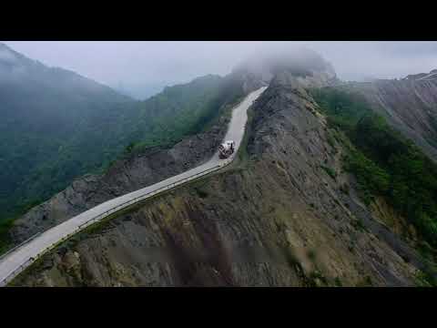 Heart-Pounding Adventure on Chongqing’s Dao Bei Liang Windmill Sky Road