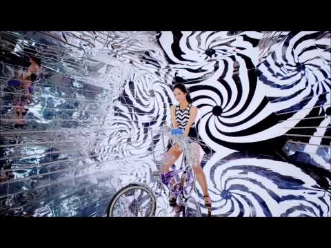 Canzone coreana italianizzata - Oboe a sei mani (Girl's Day - Ring My Bell)