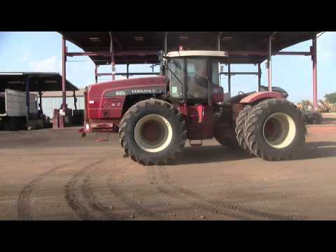 BUHLER / VERSATILE Scraper Tractor 485 HP. On-site commissioning and training.