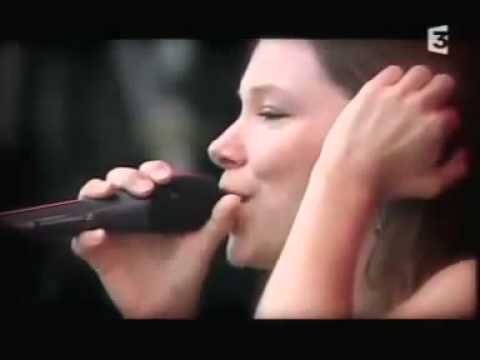 Lhasa de Sela   ' De Cara A La Pared '    live