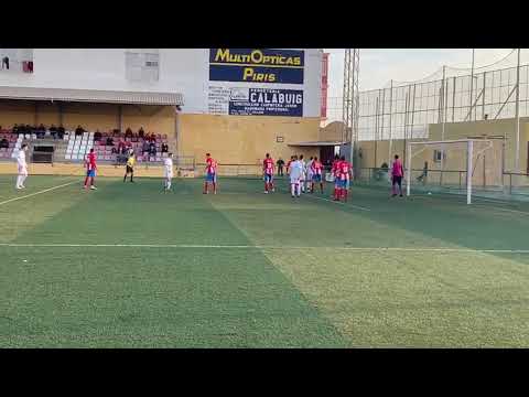 Manuel Vinaches marca el primer gol del Alberic Promeses frente al Cullera