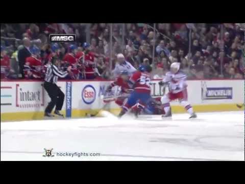 Andre Deveaux vs Petteri Nokelainen Nov 19, 2011