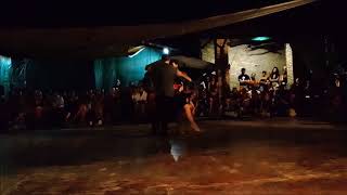 Esibizione di Claudio Coppola e Luciana Muzio in Mascarita di Laurenz