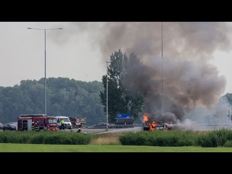 Autobrand A2 tussen Vinkeveen en Breukelen
