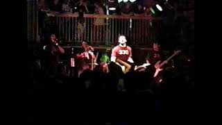 MU330 live at l'X (03.04.01)